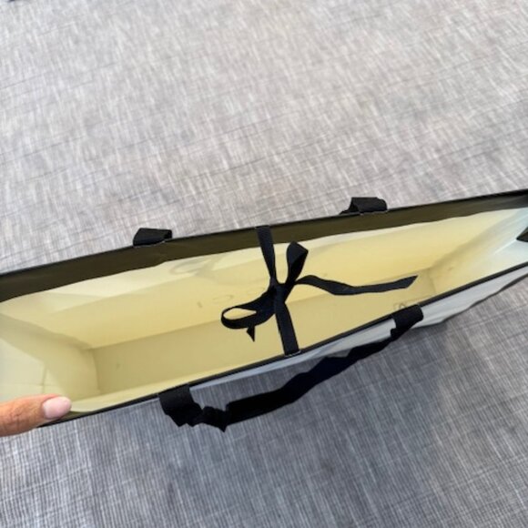 Gucci Shopping Bag 18.5" x 3" x 14" - Picture 3 of 3